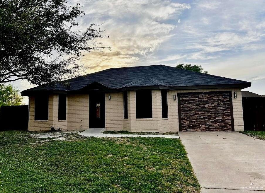 Single Family home at 317 Whitewing Drive, La Joya, Texas