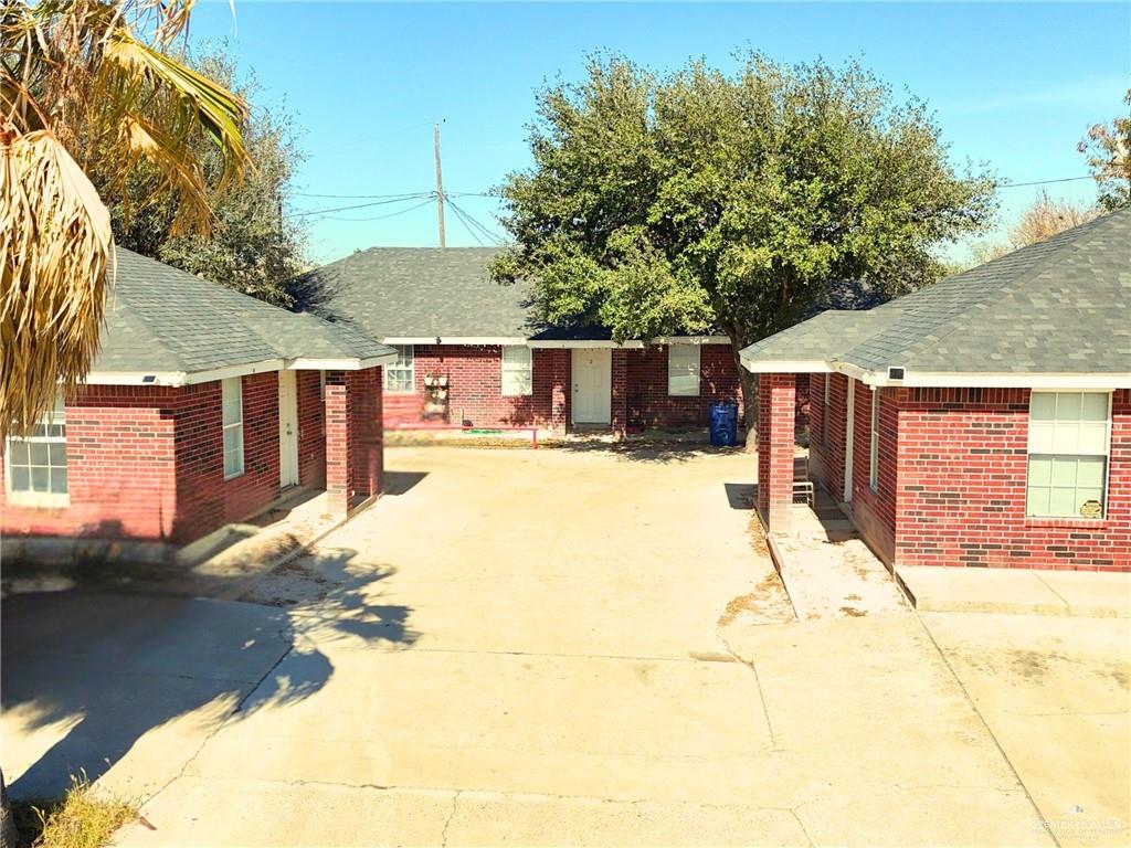 Multi-family home at 116 4th Street, La Joya, Texas