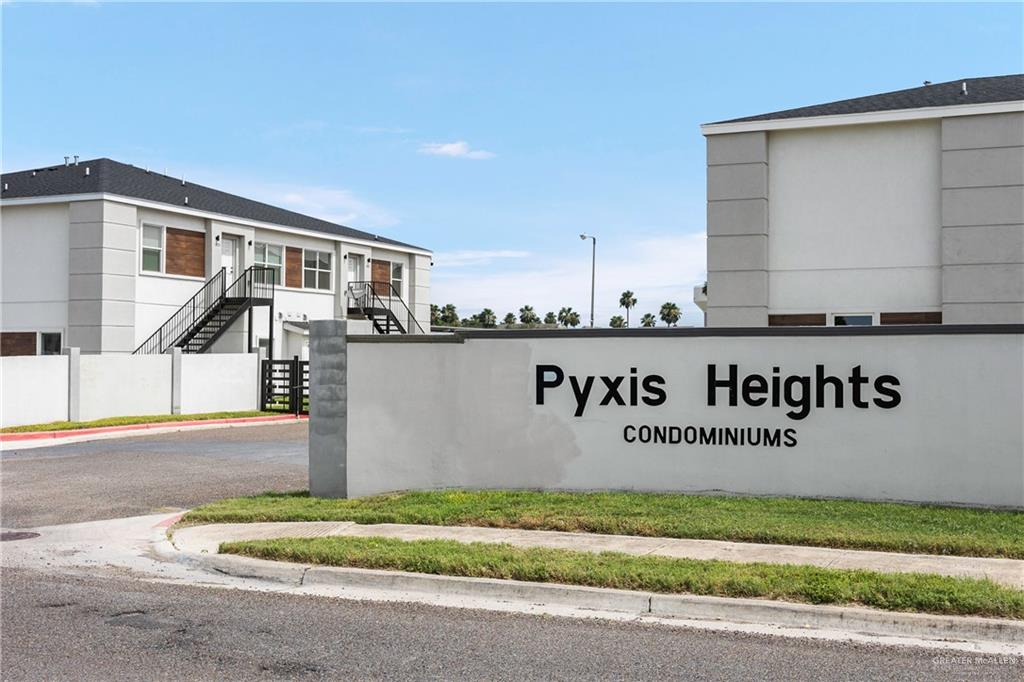 Condo home at 901 Yuma Avenue #1702, McAllen, Texas