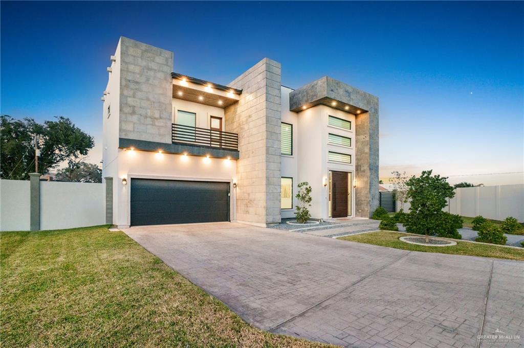 Single Family home at 2805 Country Club Drive, Mission, Texas