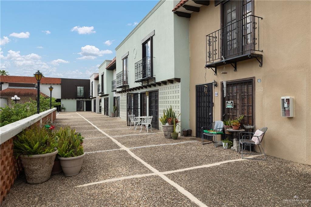 Condo home at 1418 Beech Avenue #10, McAllen, Texas