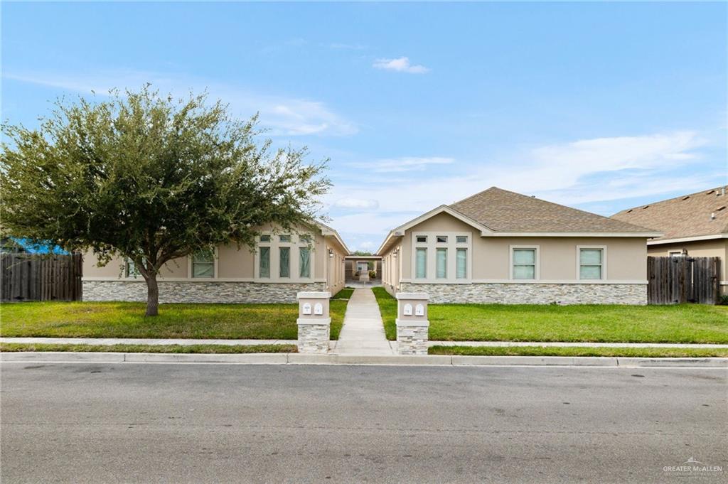 Multi-family home at 1801 Jackson Street, Weslaco, Texas