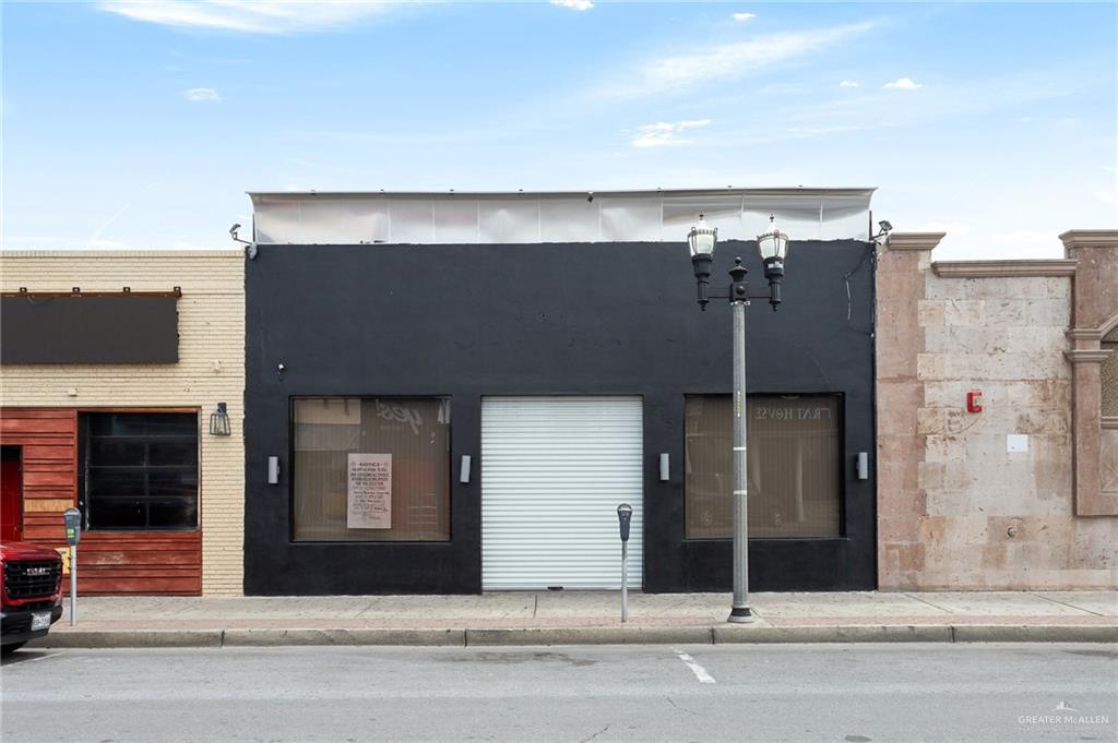 Commercial home at 215 17th Street, McAllen, Texas