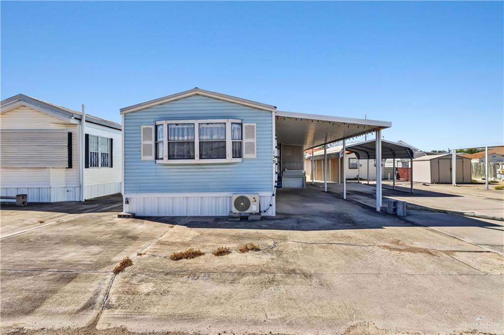 Single Family home at 215 Valley View Drive, Donna, Texas