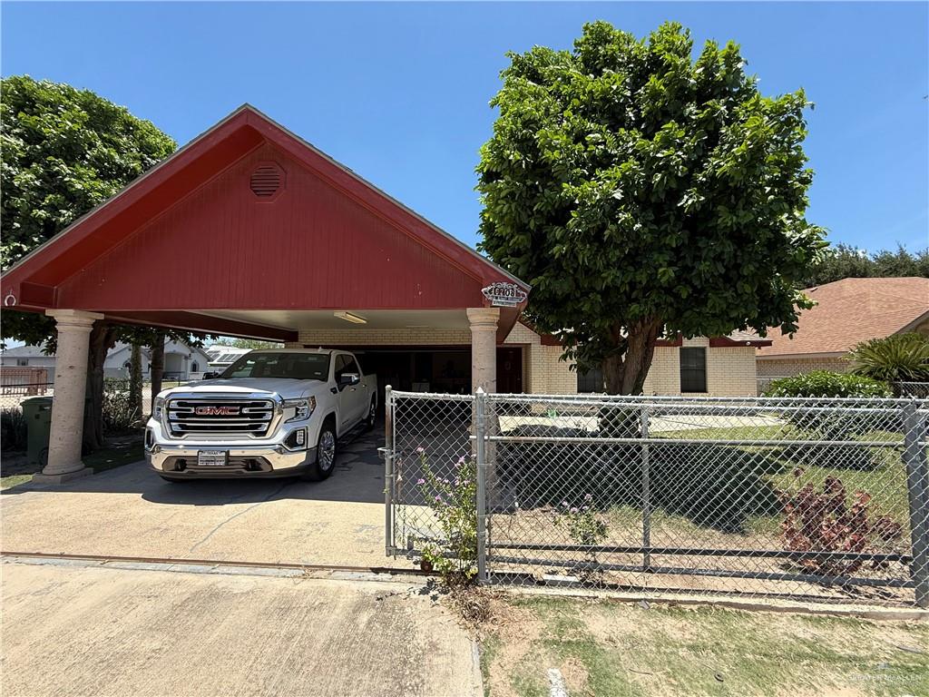 Single Family home at 2908 Loma Linda Circle, Palmview, Texas