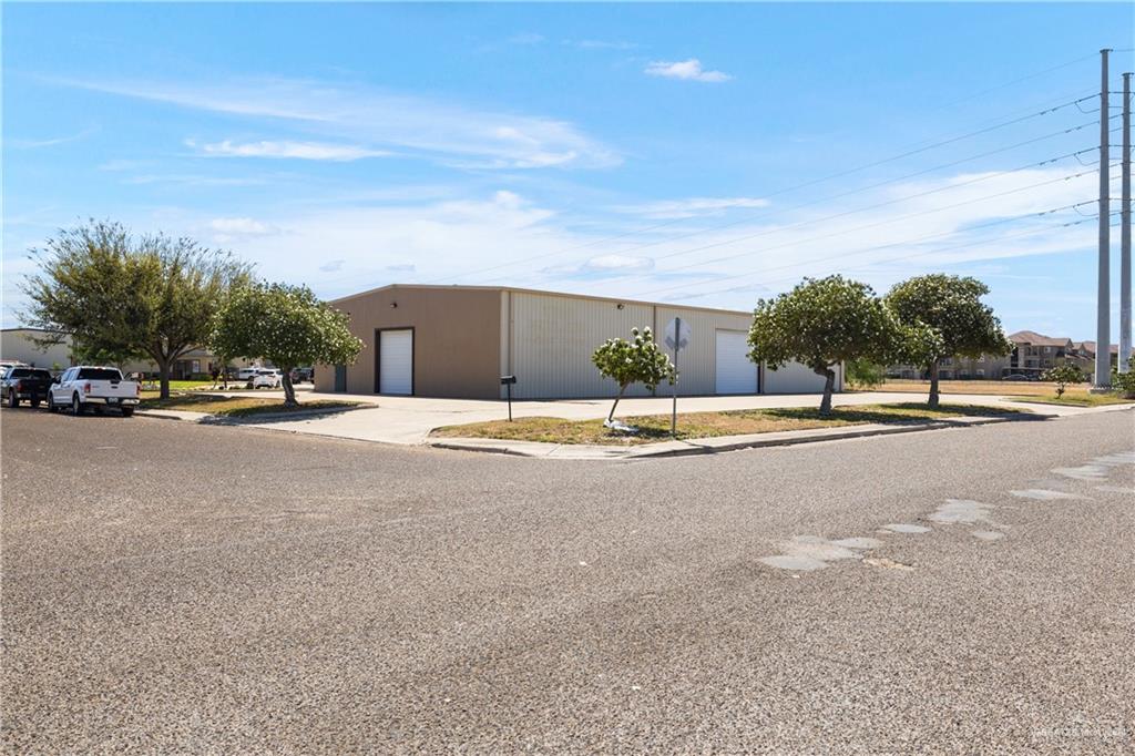 Commercial home at 1709 Mozelle Drive, Pharr, Texas