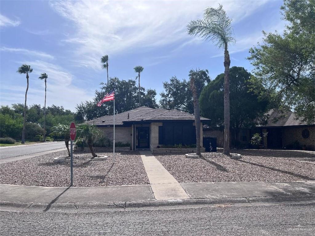 Single Family home at 838 Citrus Drive, Alamo, Texas