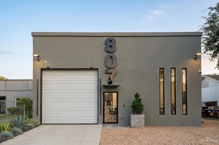 Commercial home at 807 San Antonio Avenue, Mission, Texas