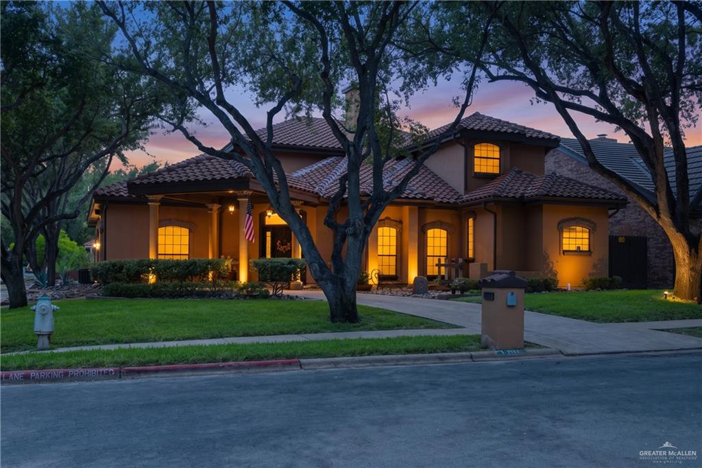 Single Family home at 301 Cardinal Avenue, McAllen, Texas