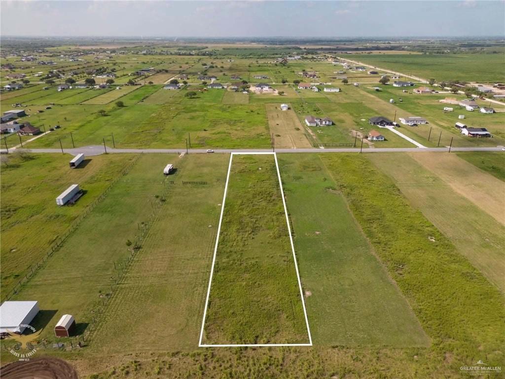 Land home at 9408 Solana Drive, Monte Alto, Texas