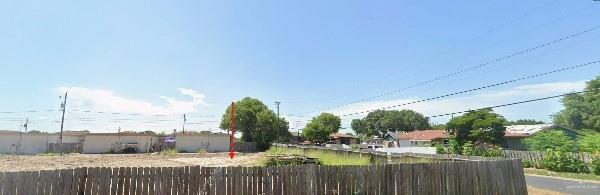 Land home at 910 Mcdonald Street, Corpus Christi, Texas