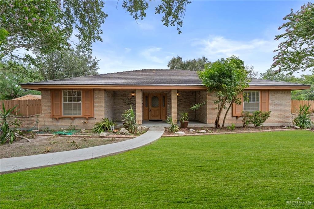 Single Family home at 1502 Hibiscus Avenue, Donna, Texas
