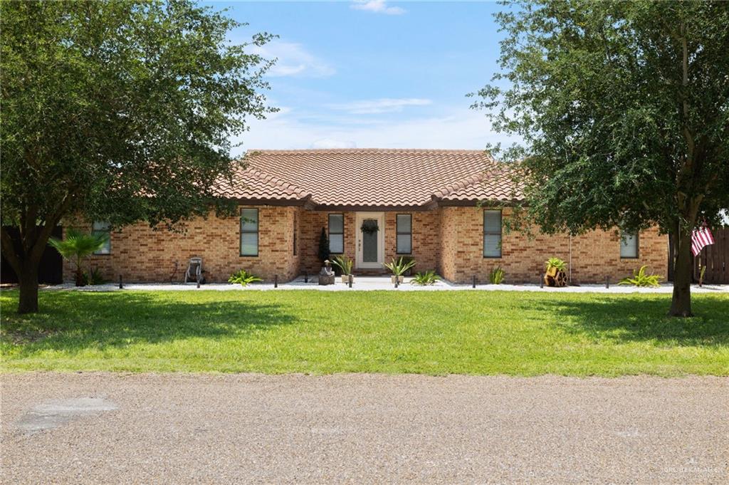 Single Family home at 304 Ric Mar Street, Edinburg, Texas