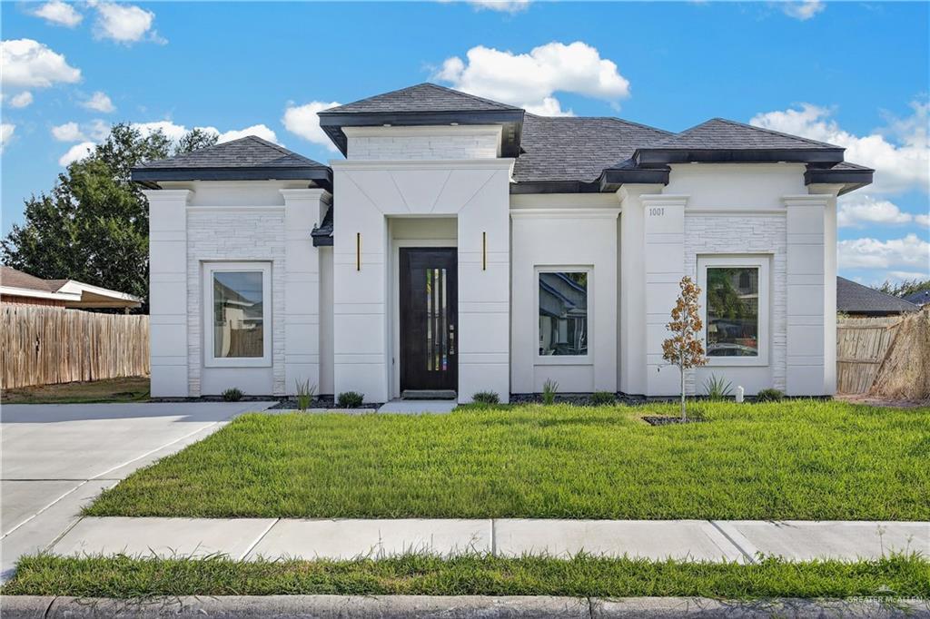 Single Family home at 1001 Falcon Avenue, Pharr, Texas
