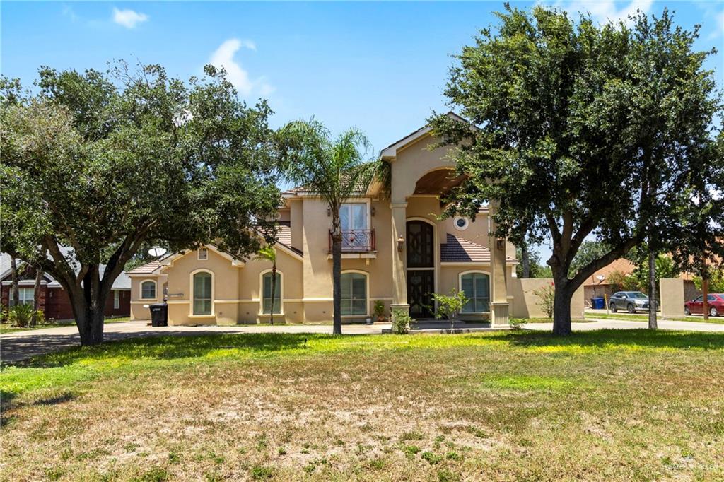 Single Family home at 6614 Mile 7 Road, Mission, Texas