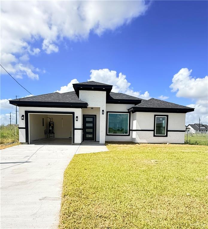 Single Family home at 207 Caracas Drive, Donna, Texas