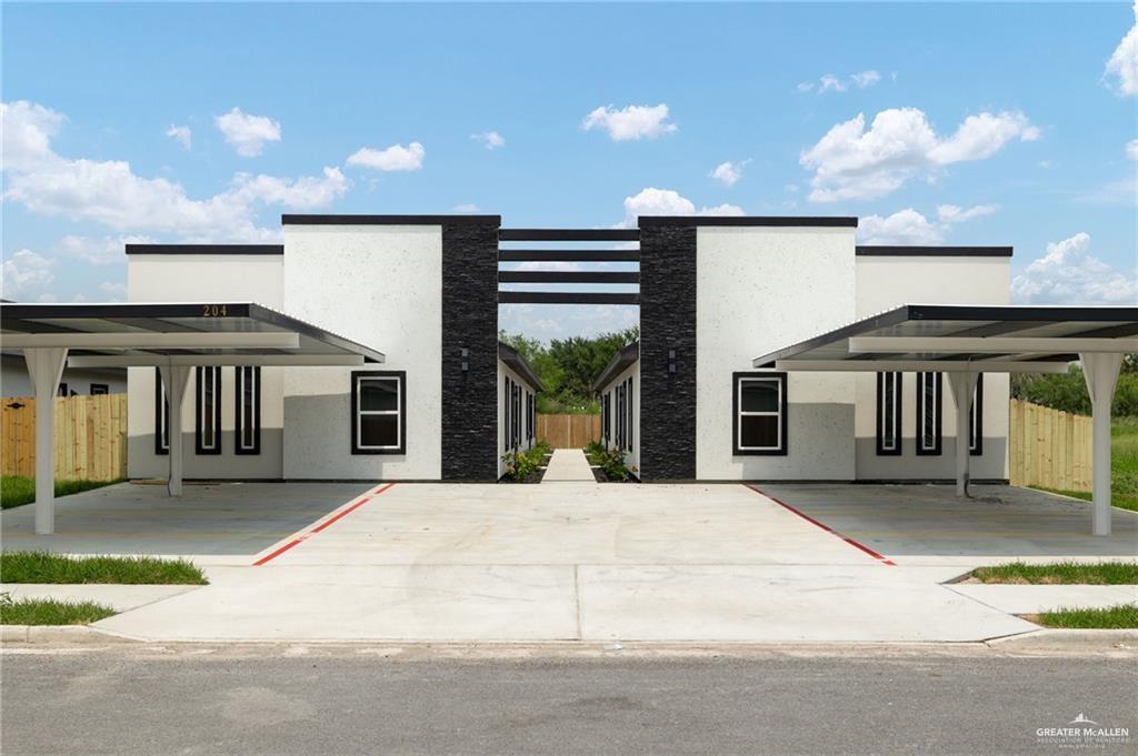 Condo home at 196 Farrell Road #2, Weslaco, Texas