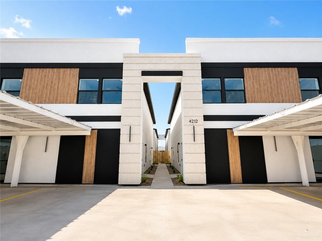 Townhome home at 4213 Hummingbird Avenue #91, McAllen, Texas