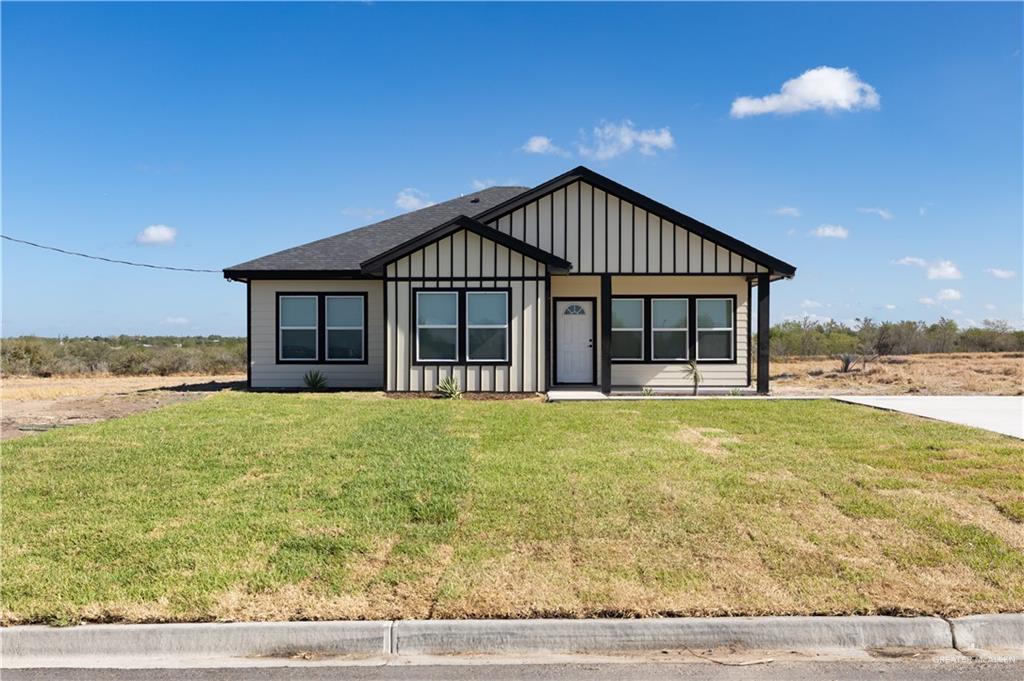 Single Family home at 104 Starrview Drive, Rio Grande City, Texas