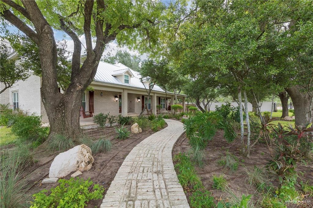 Single Family home at 1700 Frontera Road, McAllen, Texas