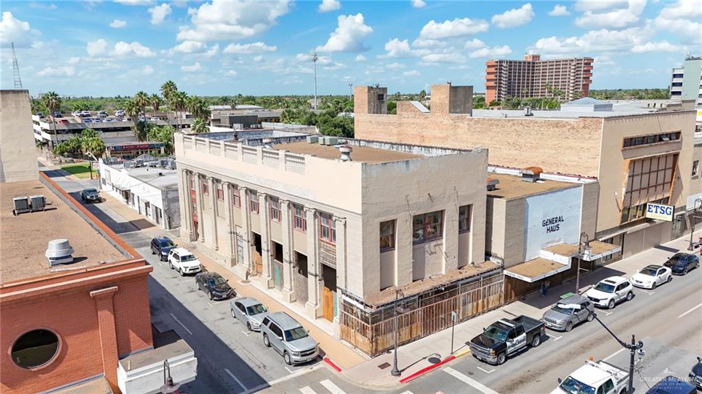 Commercial home at 1054 Elizabeth Street, Brownsville, Texas