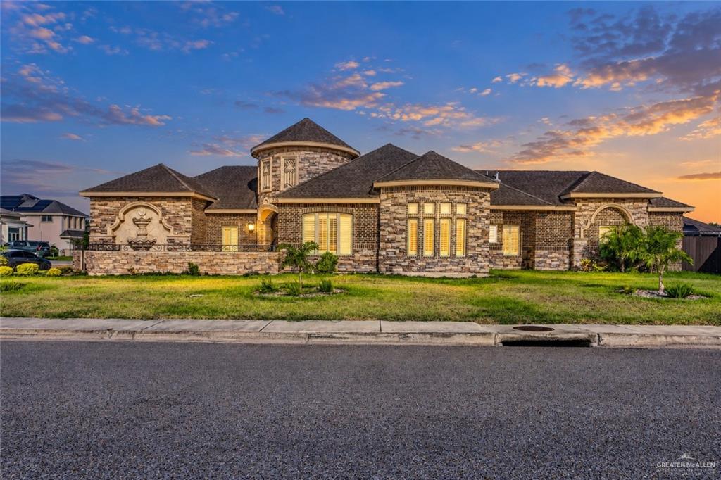 Single Family home at 315 17th Street, Hidalgo, Texas