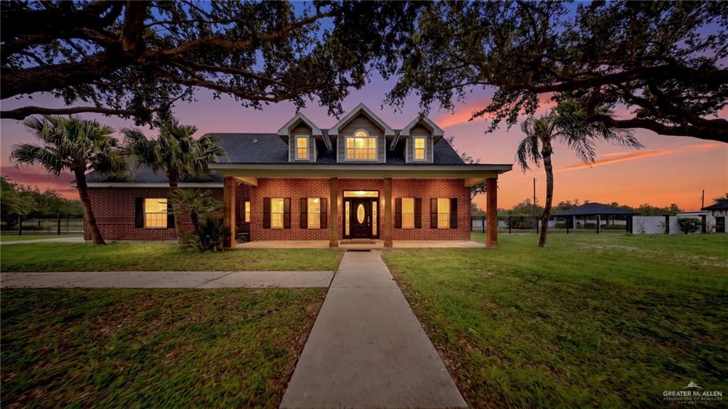 Single Family home at 4200 Palm Grove Drive, Palmhurst, Texas