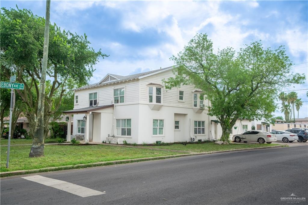 Multi-family home at 502 15th Street, McAllen, Texas