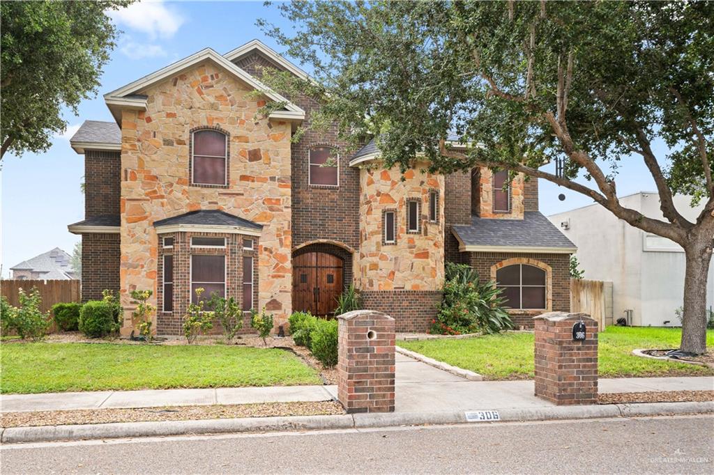 Single Family home at 306 Driftwood Avenue, Mission, Texas