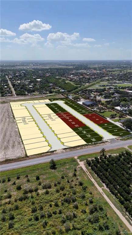 Land home at 213 Butchart Gardens Road, Weslaco, Texas