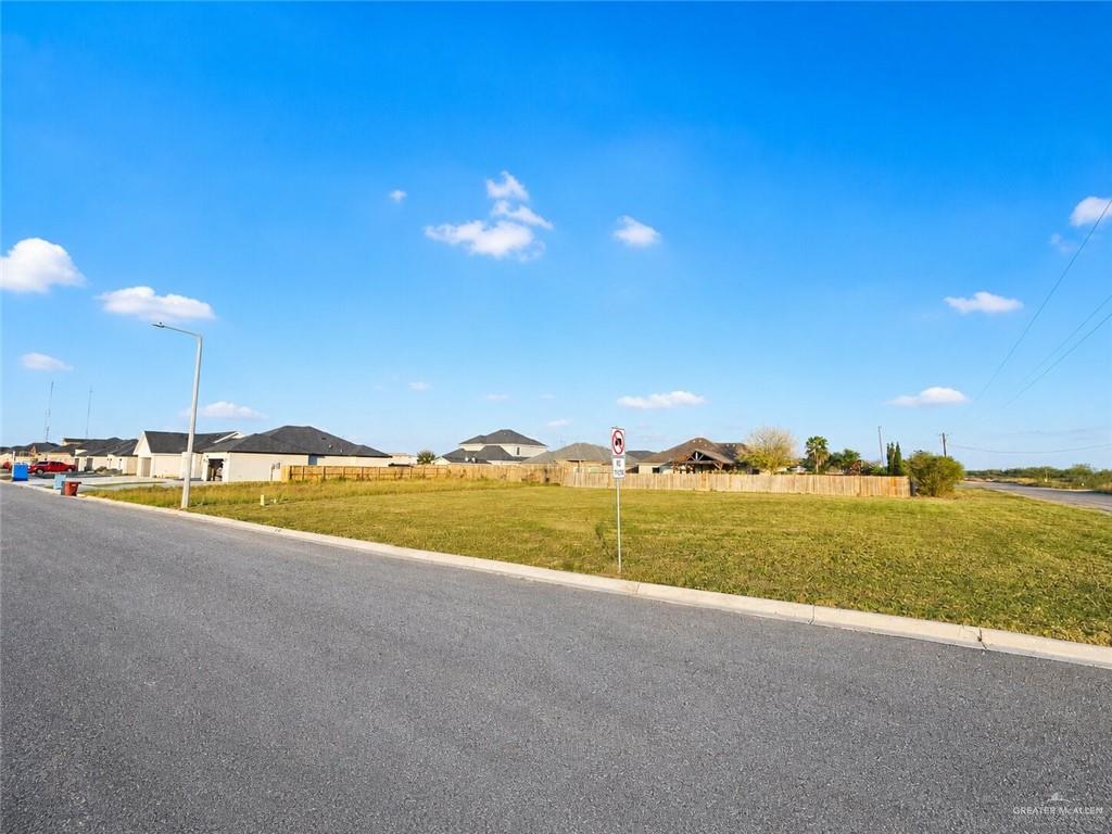 Land home at 9000 New Orleans Court, Los Fresnos, Texas