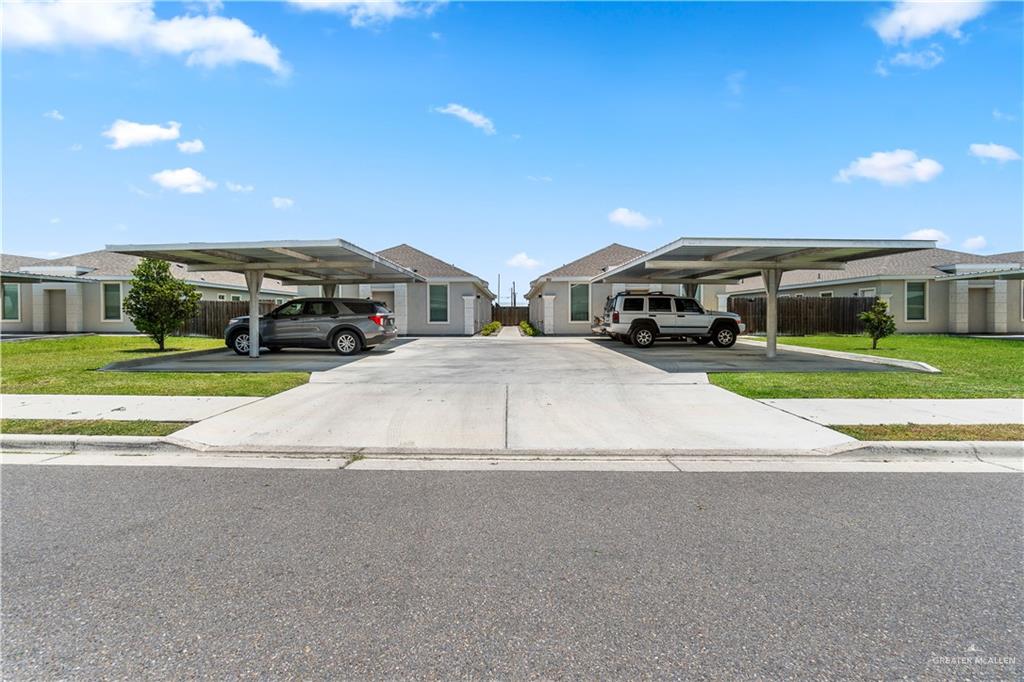 Multi-family home at 912 Kentucky Street, Alton, Texas