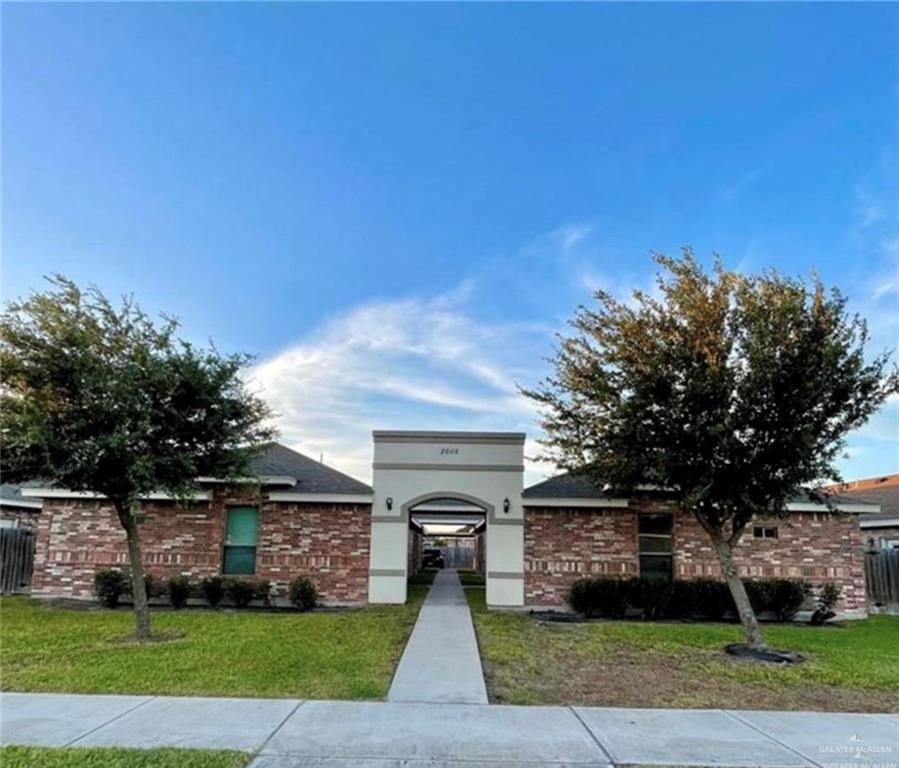 Multi-family home at 2605 Franklin Avenue, Alton, Texas