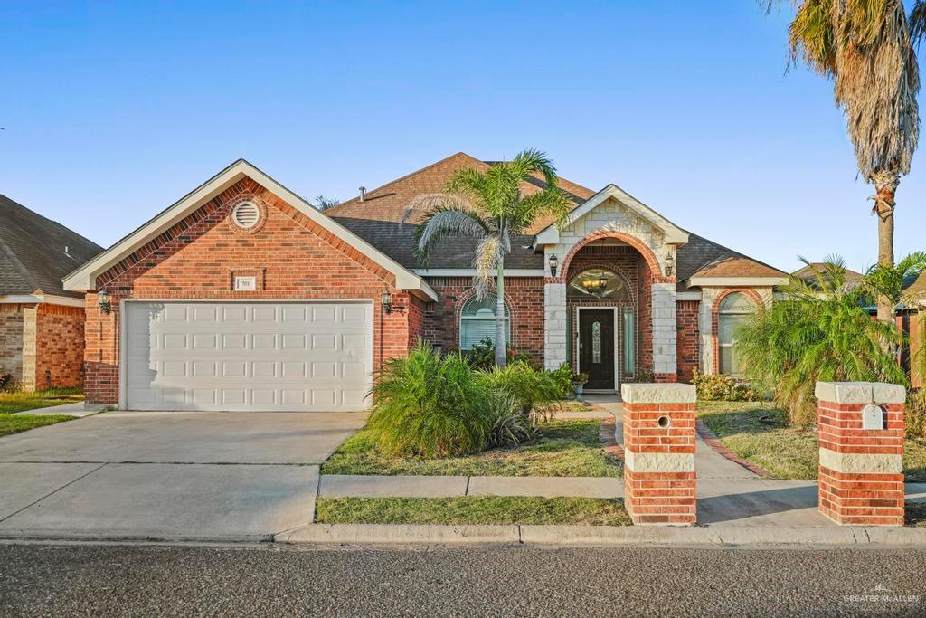 Single Family home at 701 Arapaho Avenue, Pharr, Texas