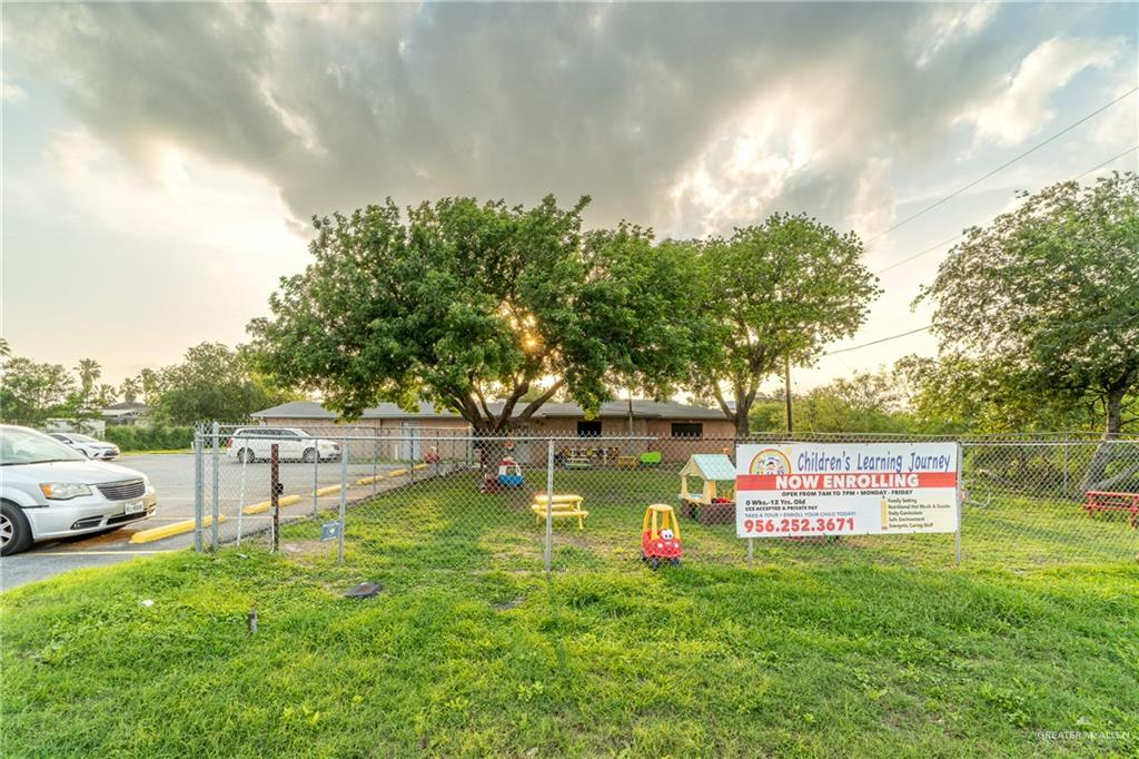 Commercial home at 2605 Cesar Chavez Road, Edinburg, Texas