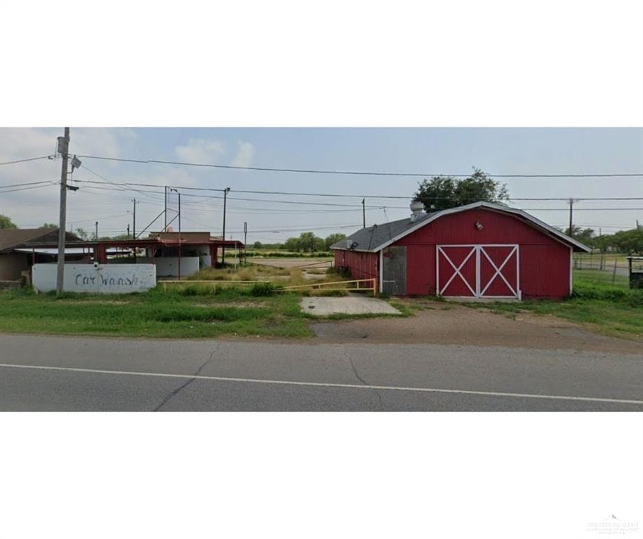 Commercial home at 83 Escobares Road, Roma, Texas