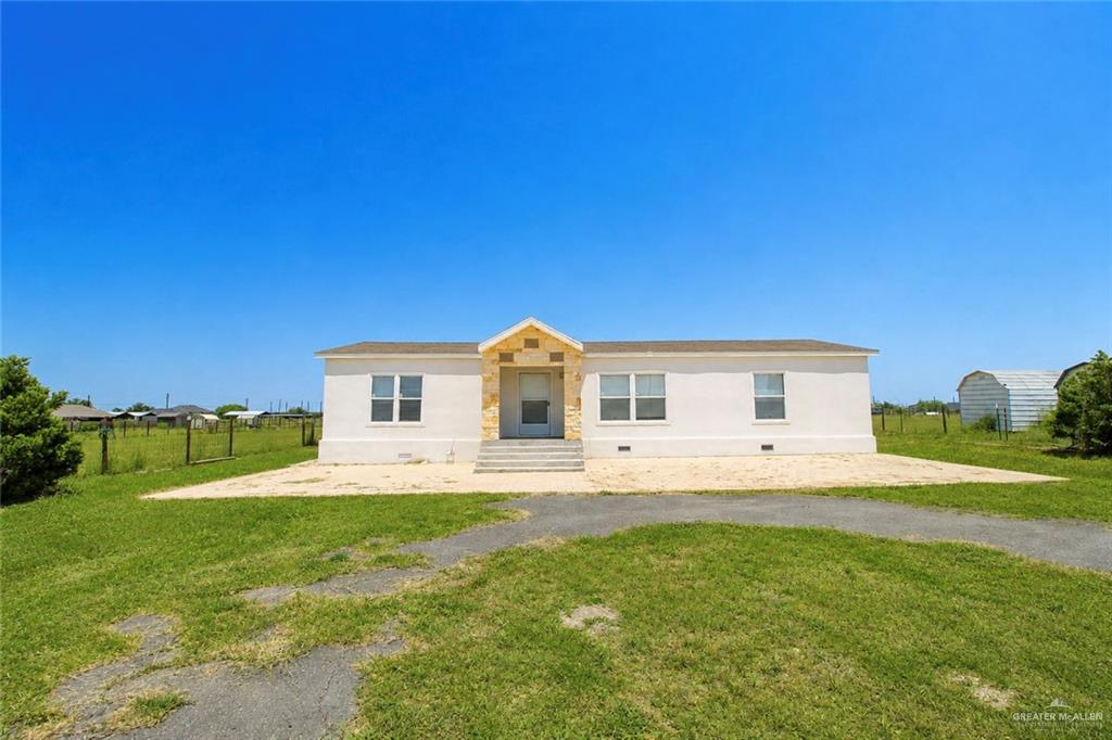 Single Family home at 9502 Mile 20, Monte Alto, Texas