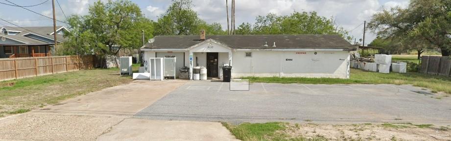 Commercial home at 3117 Pike Boulevard, Weslaco, Texas