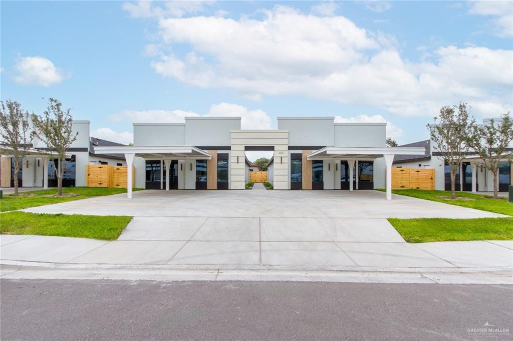 Condo home at 4216 Hummingbird Avenue #75, McAllen, Texas