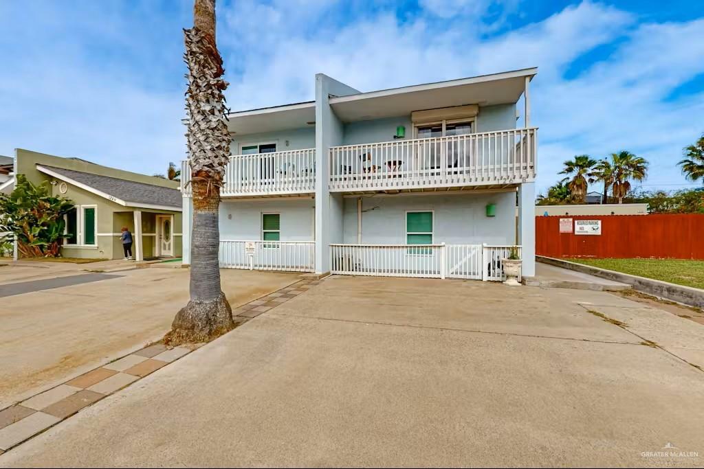 Townhome home at 126 Mars Lane #B, South Padre Island, Texas