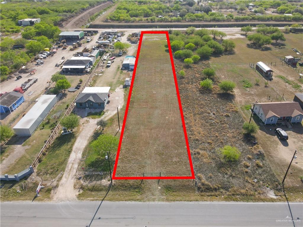 Land home at 24710 Sunflower Road, Monte Alto, Texas