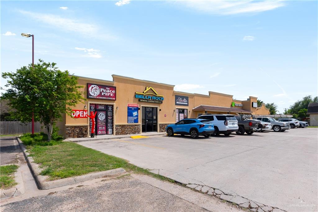 Commercial home at 220 Alton Boulevard, Alton, Texas