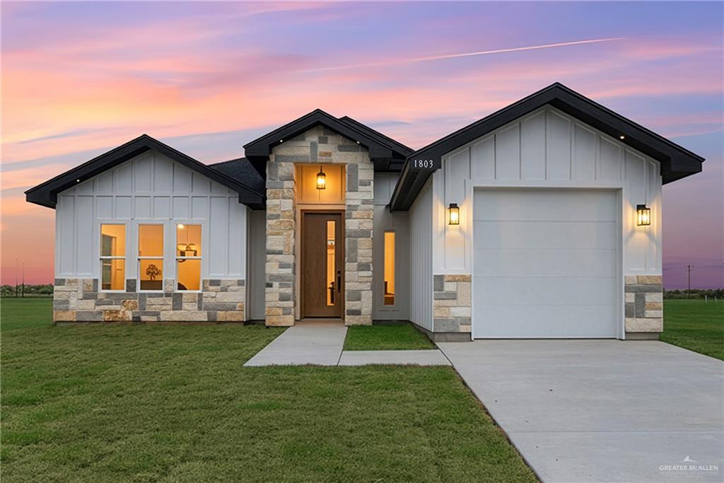 Single Family home at 1803 Karianna, Mercedes, Texas