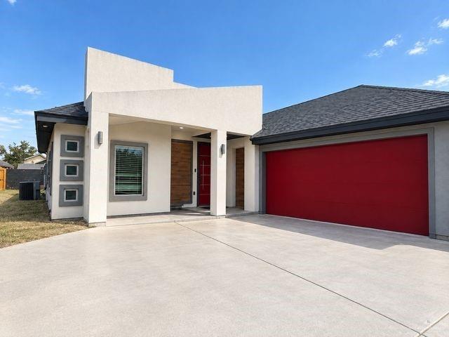 Single Family home at 414 Jessica Street, Mercedes, Texas