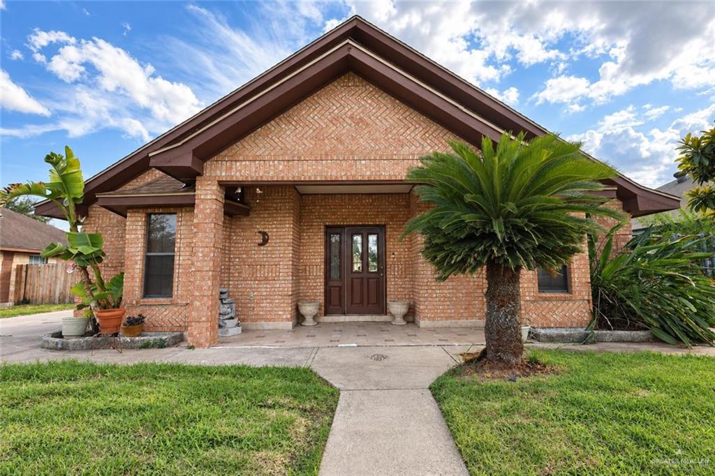 Single Family home at 431 13th Street, San Juan, Texas