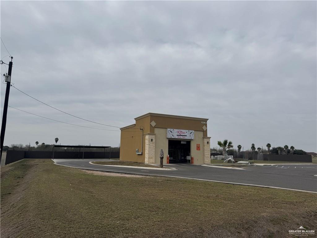 Commercial home at 6363 Doffing Road, Mission, Texas
