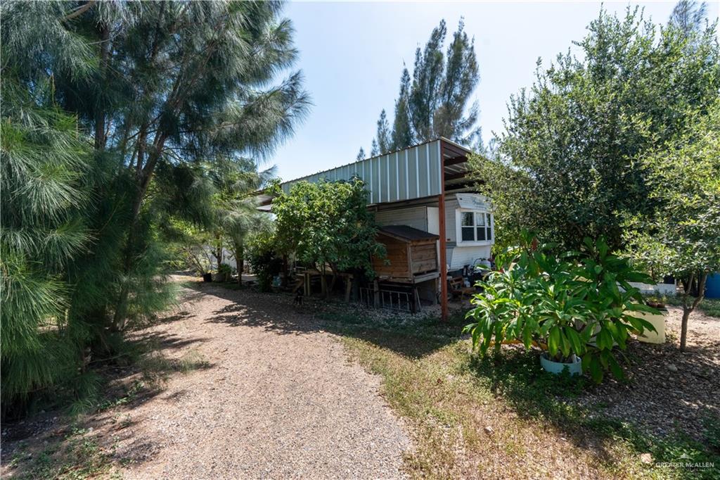Single Family home at 423 Liam Street, Donna, Texas
