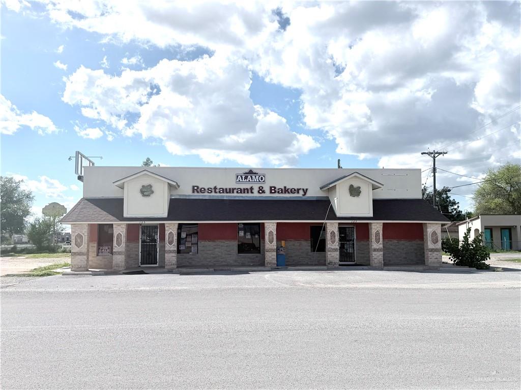 Commercial home at 103 9th Street, Alamo, Texas