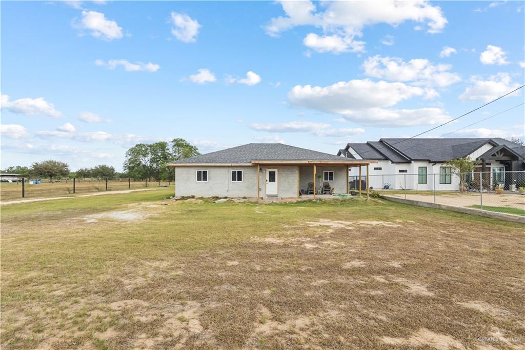 Single Family home at 15902 Mile 19, Edinburg, Texas