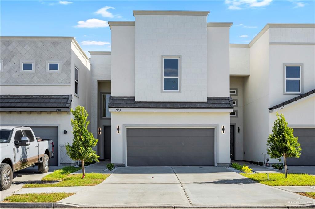 Townhome home at 2203 Dorado Drive, Mission, Texas